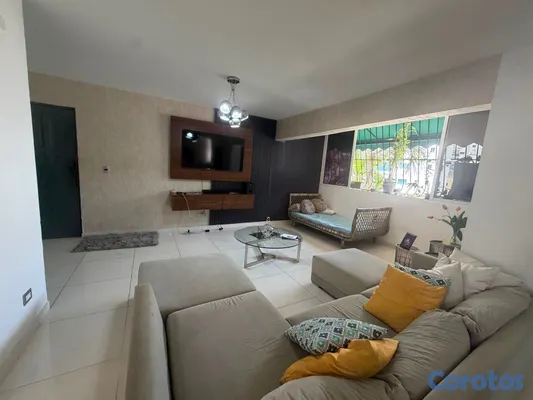 apartamentos - vendo la Julia tercer nivel dos habitaciones dos baños parqueo servicio  9