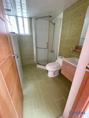 apartamentos - Apartamento con Linea Blanca en Evaristo Morales  9