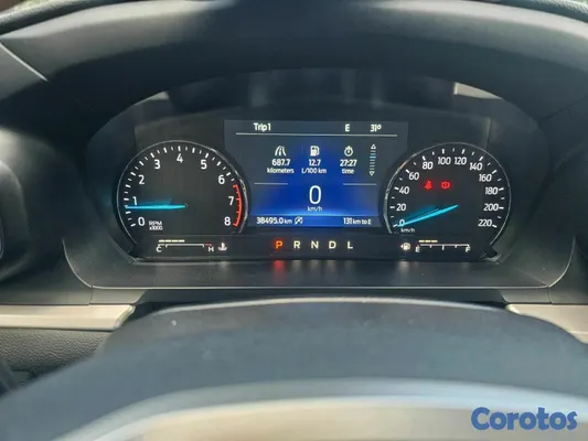 jeepetas y camionetas - Ford Explorer xlt 2023 12
