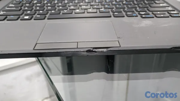 computadoras y laptops - Laptop Dell Latitude 3340 Usada 2