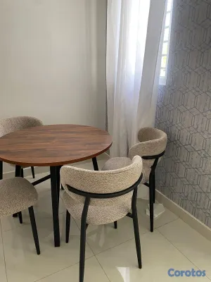 muebles y colchones - Moderno juego de comedor  4