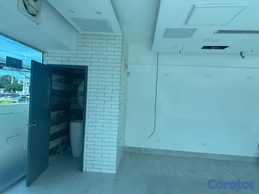 oficinas y locales comerciales - 🏢 LOCAL COMERCIAL EN ALQUILER – EL MILLÓN 📍 Plaza  7