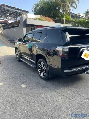 jeepetas y camionetas - Toyota 4 Runner 2016 Limited 3 Filas de Asiento  8