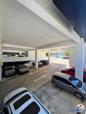 apartamentos - NEWLY RENOVATED COMMERCIAL SPACE FOR RENT IN PUNTA 10