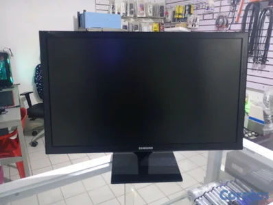 Monitor Samsung de 27 pulgadas (HDMI y VGA)