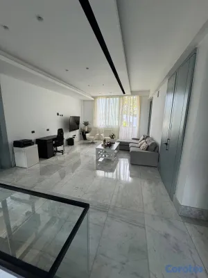 casas - VENDO VIVIENDA CON PISCINIA. RESIDENCIAL CERRADO.  5