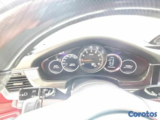 carros - porsche panamera gts 2019 9
