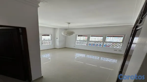 penthouses - PENTHOUSE DE LUJO CON VISTA AL MAR Y LA CIUDAD 5