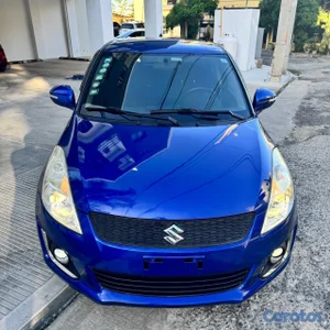 Suzuki swift 2014 version japonés con batería de l