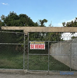 Solar, Terreno, cerca Ciudad Juan Bosch, 213m2 con titulo, Santo Domingo Este.