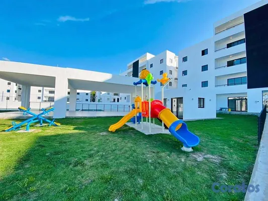 apartamentos - Apartamento Primer Nivel con Patio en Venta, Av. H 6