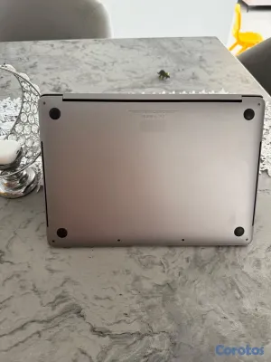 computadoras y laptops - MacBook Pro 13 pulgadas  4