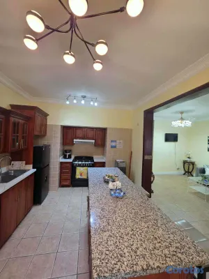 apartamentos - VENDO O ALQUILO APTO AMUEBLADO EN GUAVABERRY,  3 H 8