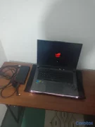 computadoras y laptops - Laptop gamer Asus ROG Strix G16 con un Intel core i7 13650HX y una RTX 4060 8GB 