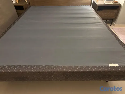 muebles y colchones - Base de colchon Simmons Queen con patas 2