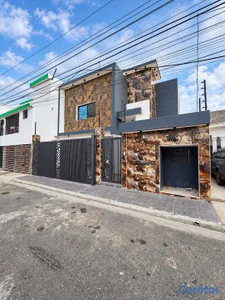 🏡 Casa de Lujo en Venta con Piscina | San Isidro