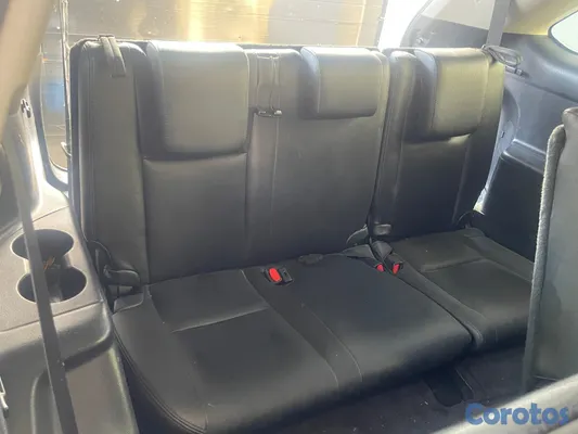 jeepetas y camionetas - Se vende Toyota Highlander 2016 8