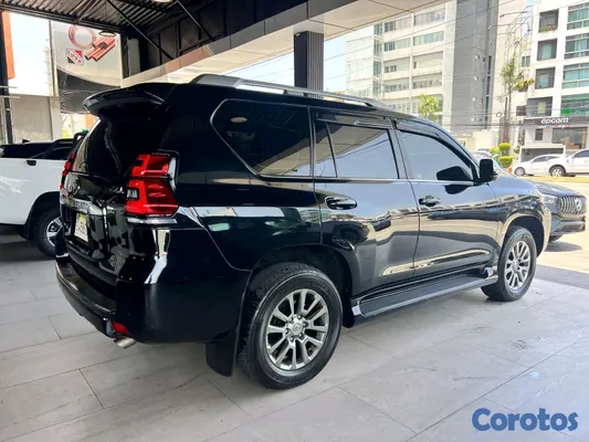 jeepetas y camionetas - Toyota land cruicer prado vxl 2019 3