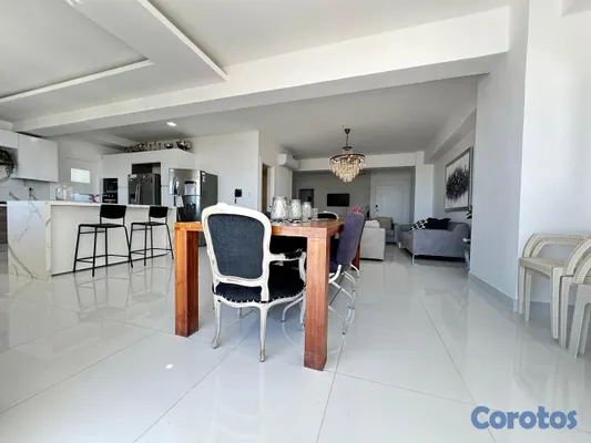 apartamentos - Espectacular Apartamento con Vista al Mar en Urbanización Real 10