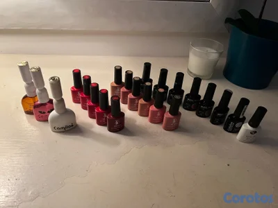 Esmaltes en gel + set de foil para decoración de uñas + nail Drill