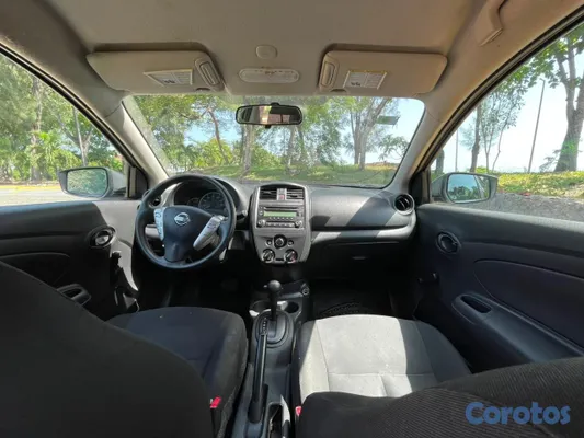 carros - Nissan Versa S Plus 2018 americano 12