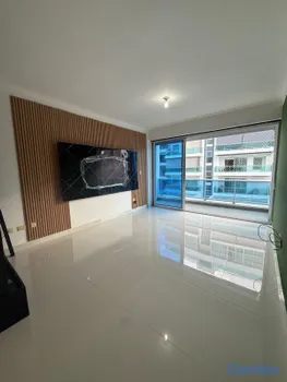 apartamentos - vendo en el millón piso 4 tres habitaciones con su baño dos parqueos balcón sevi