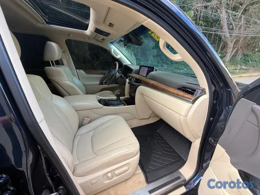 jeepetas y camionetas - Lexus LX 570 
2020 8