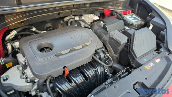 jeepetas y camionetas - Kia Sportage LX 2020 GDI — Excelente condición 12