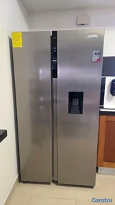 Nevera Frigidaire Side by Side 