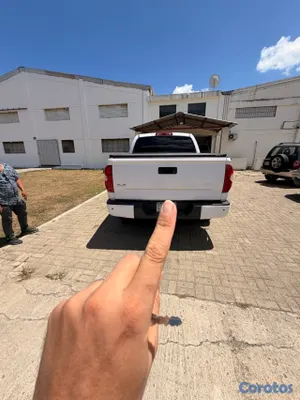 jeepetas y camionetas - toyota tundra edition 1794 5