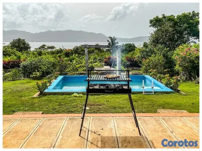 Villa con impresionantes vistas al mar en venta La