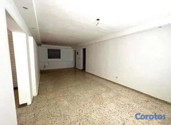 oficinas y locales comerciales - Alquiler Local en Naco 3