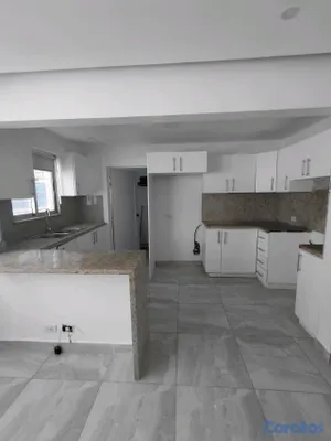 apartamentos - apartamento 2do piso con terraza  en el renacimiento  con ascensor  y  planta  10