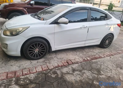 hyundai accent 2012 Dohc