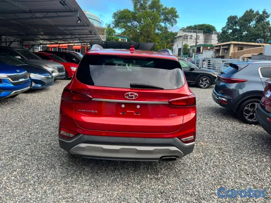 jeepetas y camionetas - HYUNDAI SANTA FE SEL 2020  5