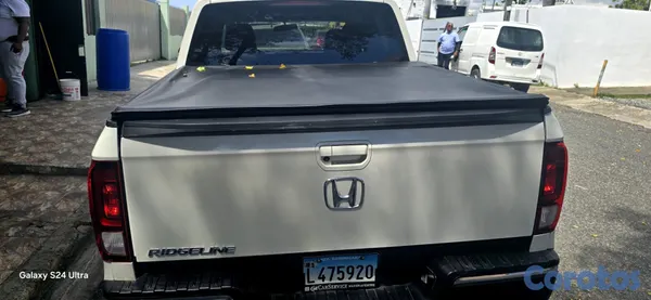 jeepetas y camionetas - Vendo Honda Ridgelina 2017. 9