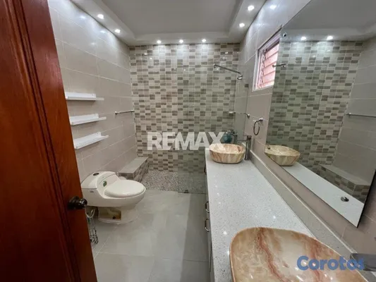casas - Casa en ALTOS DE ARROYO HONDO III SANTO DOMINGO DE 7
