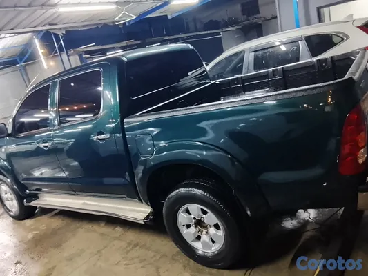 jeepetas y camionetas - Toyota Hilux 2009 9