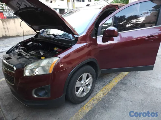 jeepetas y camionetas - Chevy Trax 2013 Excelentes Condiciones 5