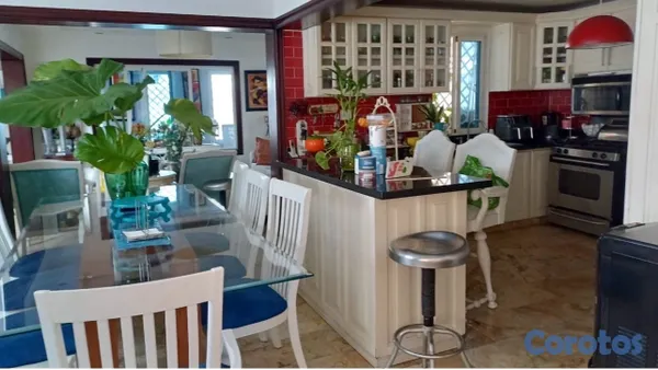 casas - CASA EN VENTA EN AV. LOS BEISBOLISTAS  6