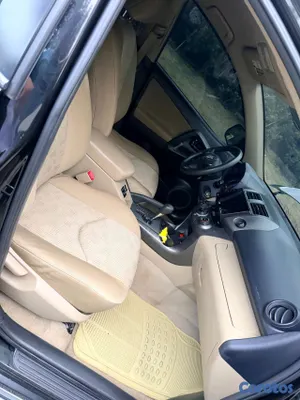 jeepetas y camionetas - Toyota rav4 2012 5
