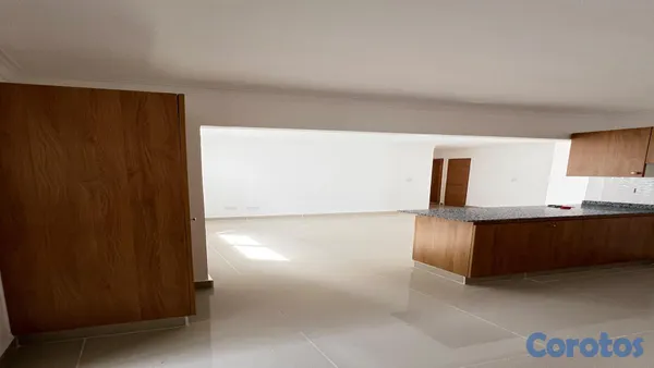 apartamentos - Vendo apartamento de 3 Habitaciones en Corales del Oeste 7