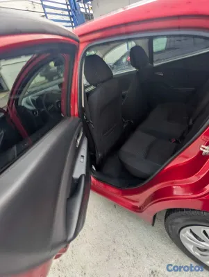 carros - MAZDA DEMIO 2020 8