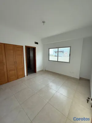 apartamentos - Apartamento en Alquiler | Bella Vista, Santo Domingo, 8vo piso.
 9