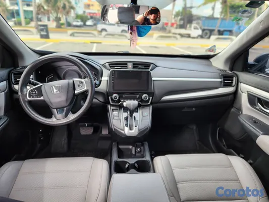 jeepetas y camionetas - Honda CR-V 2019 LX (Como nueva) 6