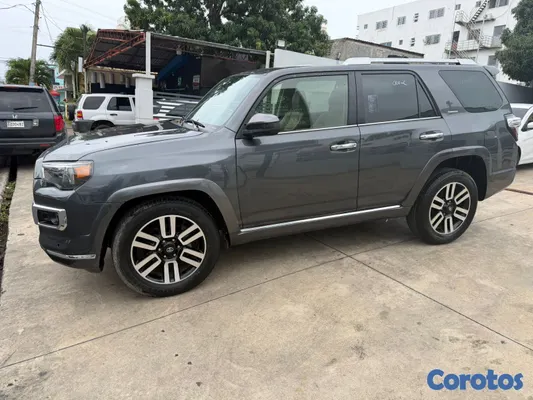 jeepetas y camionetas - toyota 4runner 2023 5