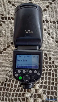 camaras y audio - Flash Godox V1 y Kit de Accesorios 7