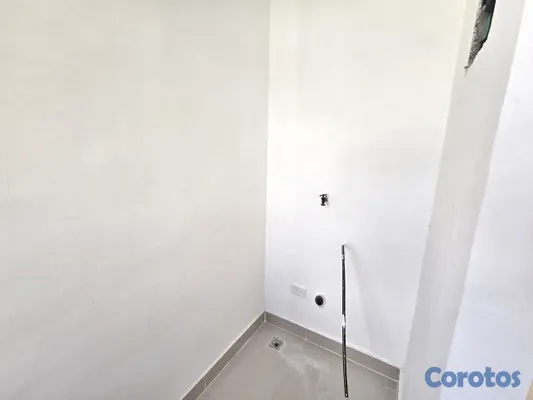 apartamentos - Apartamento en Pantoja 4to Piso Con Terraza cerca  5