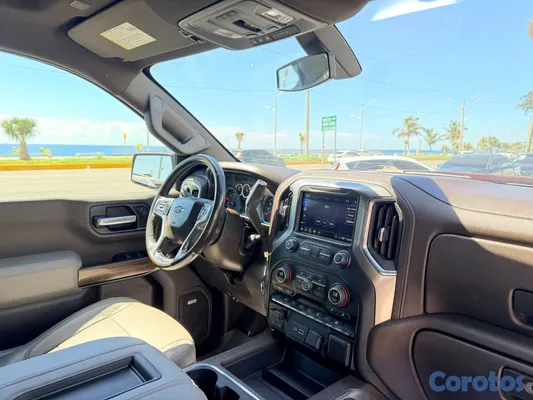 jeepetas y camionetas - 2020 CHEVROLET SILVERADO RST 1500 DURAMAX 6