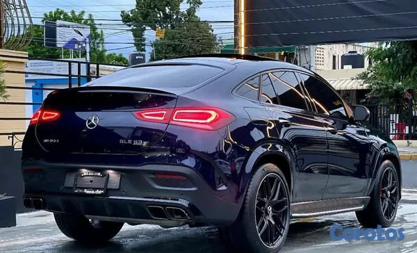 jeepetas y camionetas - Mercedes benz gle 63s 2022 3